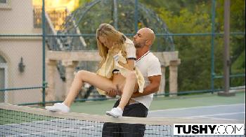 Imagem do video Loira em anal gostoso com o careca do clube de tênis