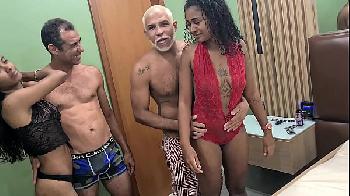 Imagem do video Novinhas cariocas participam de suruba 